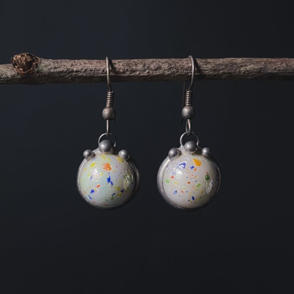 White Speckled Confetti Stardust Round Glass Marble Silver Tone Dangle Earrings